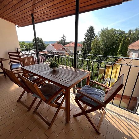Pacsirta Apartman Grand Eger Exteriér fotografie