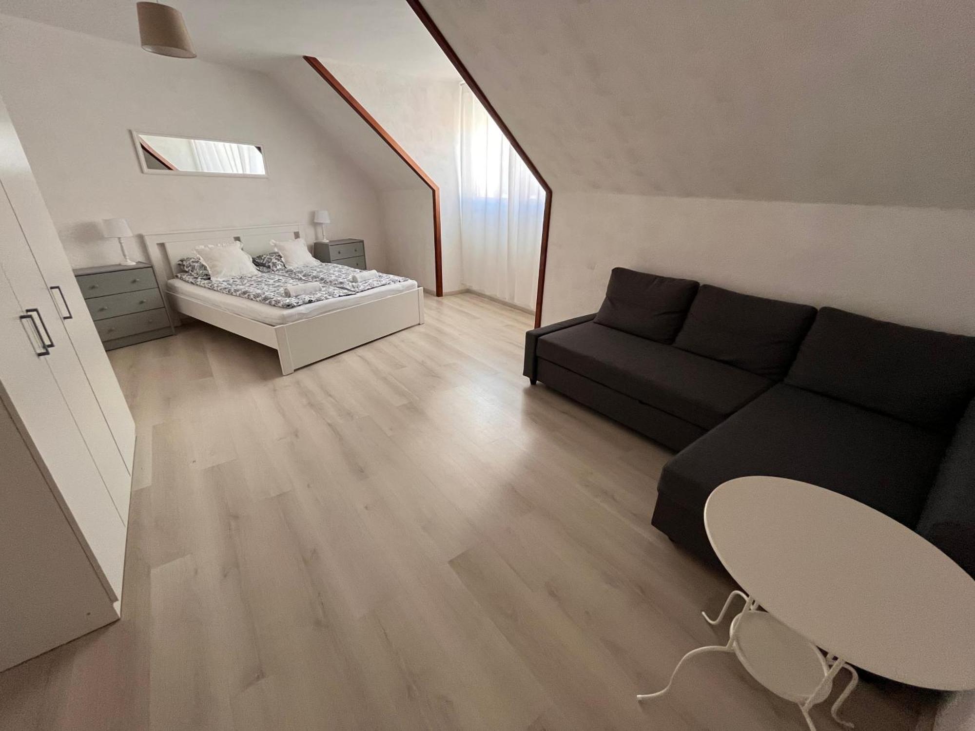 Pacsirta Apartman Grand Eger Exteriér fotografie