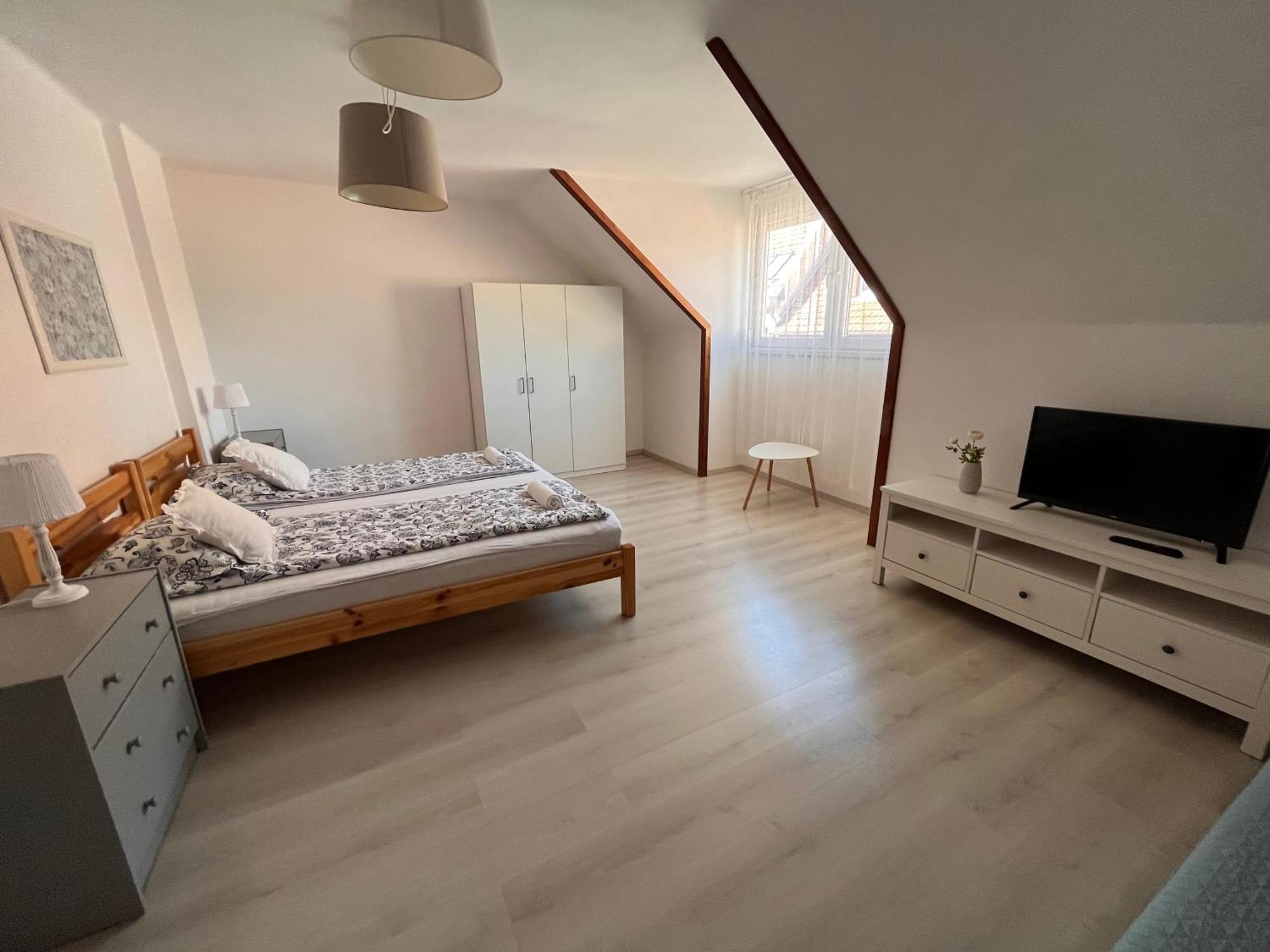 Pacsirta Apartman Grand Eger Exteriér fotografie